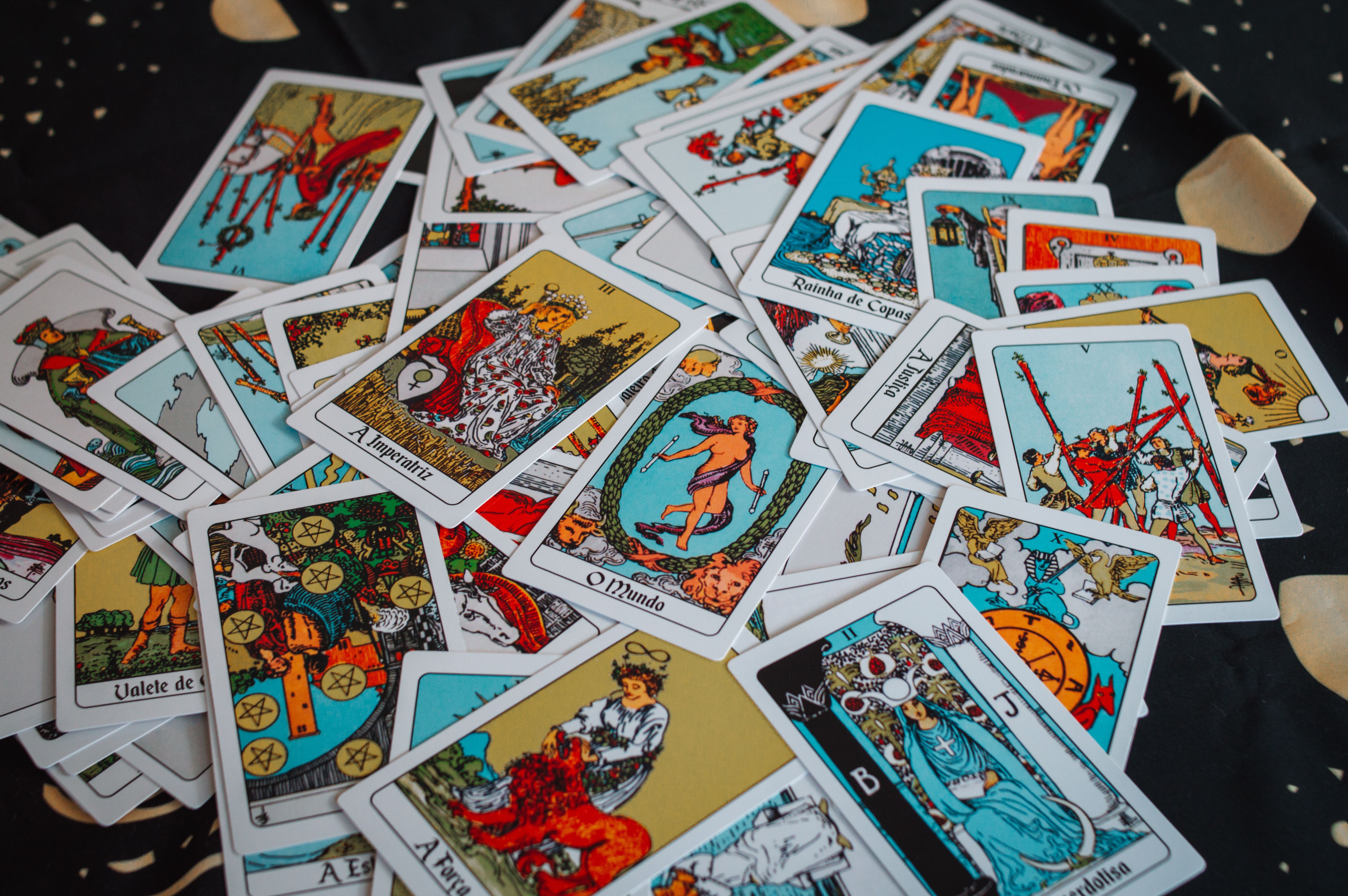 6 Pieces of Tarot-Themed Home Decor, Not Just Altar Pieces